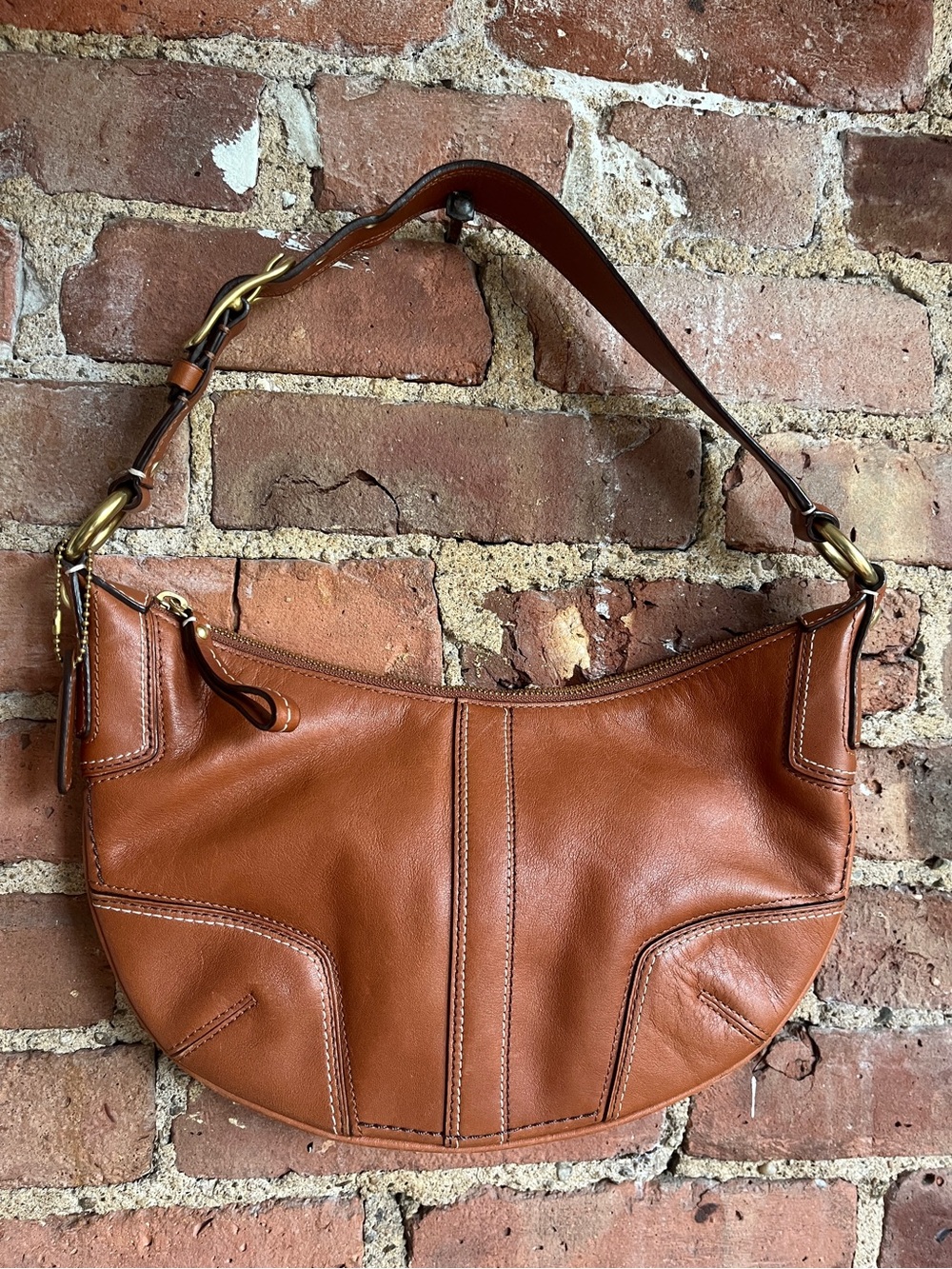 Vintage coach soho bag